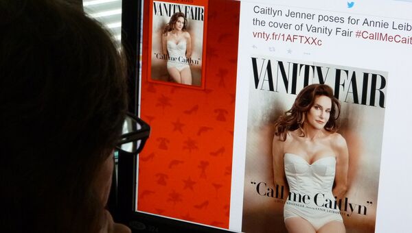 Обложка журнала Vanity Fair c Брюсом Дженнером Обложка журнала Vanity Fair c Брюсом Дженнером