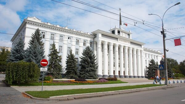 Дом Советов в Тирасполе. Архивное фото Дом Советов в Тирасполе. Архивное фото