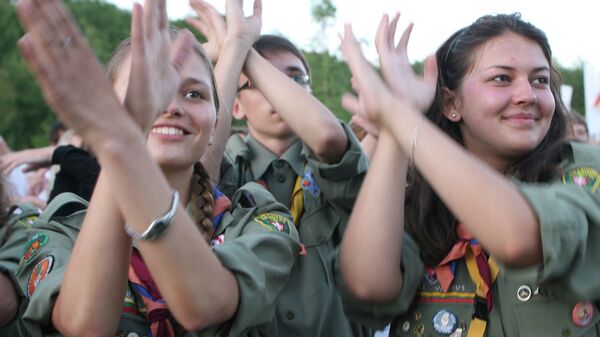 Участники молодежного лагеря Балтийский Артек. Архивное фото Участники молодежного лагеря Балтийский Артек. Архивное фото