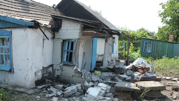 Последствия обстрелов Горловки в Донецкой области. Архивное фото Последствия обстрелов Горловки в Донецкой области. Архивное фото