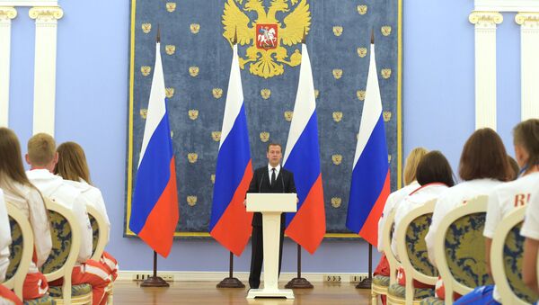 Премьер-министр РФ Д.Медведев встретился с победителями и призерами летней Универсиады-2015 Премьер-министр РФ Д.Медведев встретился с победителями и призерами летней Универсиады-2015