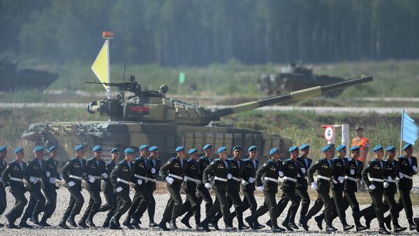 Военнослужащие воздушно-десантных войск во время соревнований Танковый биатлон. Архивное фото Военнослужащие воздушно-десантных войск во время соревнований Танковый биатлон. Архивное фото