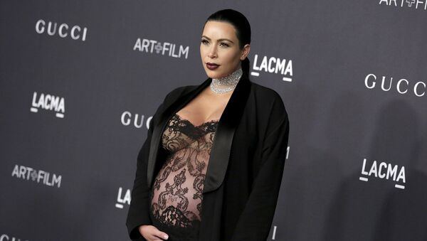 Ким Кардашьян на LACMA Art + Film Gala в Лос-Анджелесе Ким Кардашьян на LACMA Art + Film Gala в Лос-Анджелесе