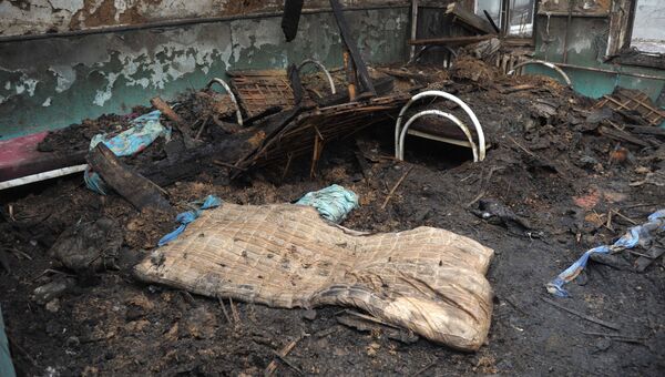 На месте пожара в психоневрологическом диспансере в селе Алферовка Новохоперского района Воронежской области. Архивное фото На месте пожара в психоневрологическом диспансере в селе Алферовка Новохоперского района Воронежской области. Архивное фото