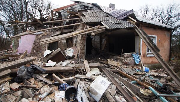 Разрушенный жилой дом, в результате взрыва бытового газа в городе Ладушкин Калининградской области Разрушенный жилой дом, в результате взрыва бытового газа в городе Ладушкин Калининградской области
