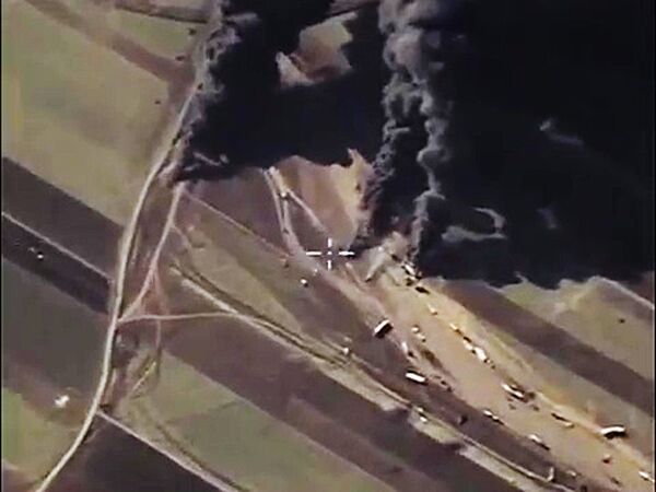 Уничтожение на территории Сирии объектов по добыче и переработке нефти террористов ИГ (ДАИШ) Уничтожение на территории Сирии объектов по добыче и переработке нефти террористов ИГ (ДАИШ)