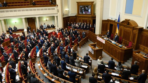 Депутаты на первом заседании весенней сессии Верховной рады Украины. Архивное фото Депутаты на первом заседании весенней сессии Верховной рады Украины. Архивное фото