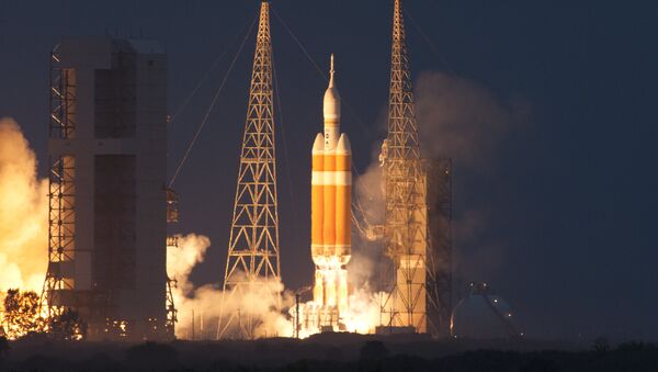 Старт ракеты Delta IV. Архивное фото Старт ракеты Delta IV. Архивное фото