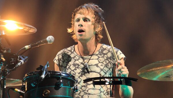 Барабанщик группы Muse Доминик Ховард Барабанщик группы Muse Доминик Ховард