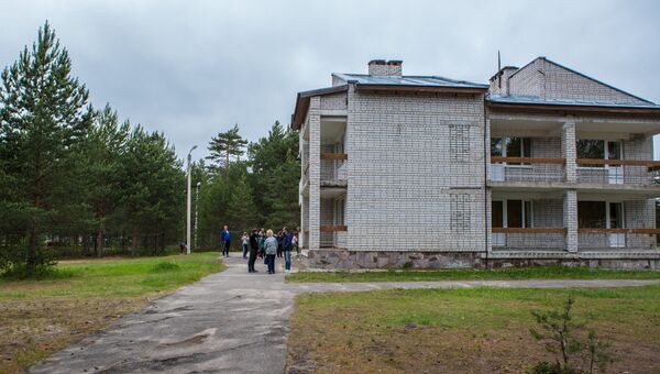 Один из корпусов детского лагеря. Архивное фото Один из корпусов детского лагеря. Архивное фото