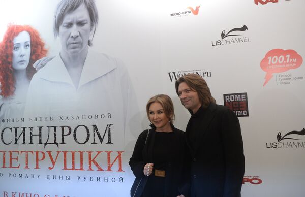 Певец Дмитрий Маликов с супругой Певец Дмитрий Маликов с супругой