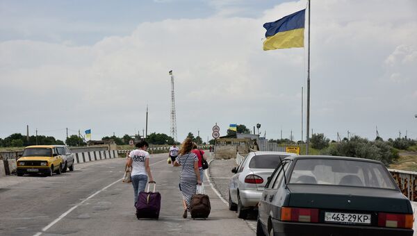 Украинский пункт пропуска Чонгар на границе с Россией. Архивное фото Украинский пункт пропуска Чонгар на границе с Россией. Архивное фото