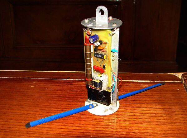 Модельный спутник системы CanSat Модельный спутник системы CanSat