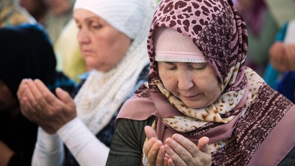 Мусульмане в России. Архивное фото Мусульмане в России. Архивное фото