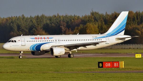 Самолет А320 авиакомпании Ямал. Архивное фото Самолет А320 авиакомпании Ямал. Архивное фото