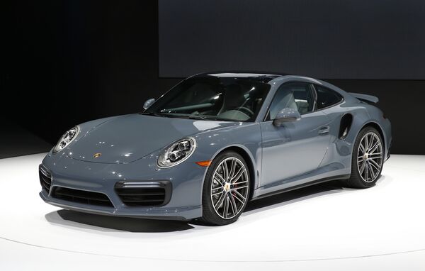 Автомобиль Porsche 911 Turbo Автомобиль Porsche 911 Turbo