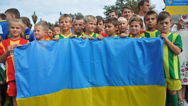 Дети на праздновании Дня Независимости Украины во Львове Дети на праздновании Дня Независимости Украины во Львове