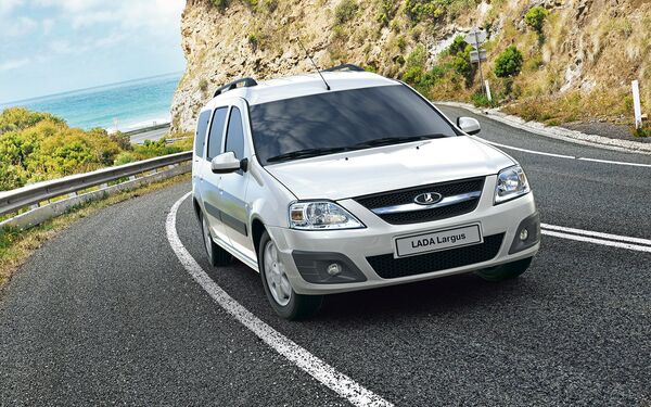Автомобиль Lada Largus Автомобиль Lada Largus