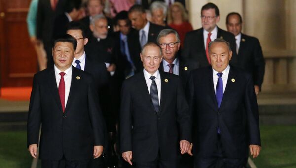 Лидеры G20 перед совместным фотографированием глав делегаций государств-участников Группы двадцати. Архивное фото Лидеры G20 перед совместным фотографированием глав делегаций государств-участников Группы двадцати. Архивное фото