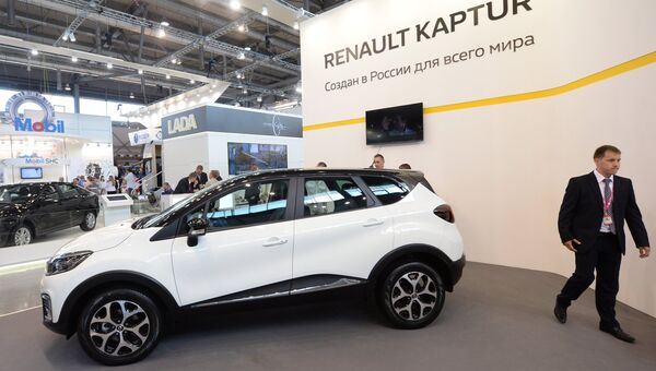 Автомобиль Renault Kaptur на выставке. Архивное фото.