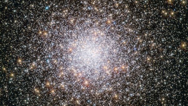 Фотография шарового скопления NGC 362 Фотография шарового скопления NGC 362