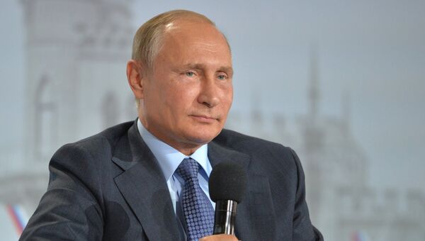 Президент РФ Владимир Путин. Архивное фото Президент РФ Владимир Путин. Архивное фото