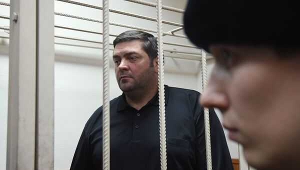 Денис Кошурников в Басманном суде Денис Кошурников в Басманном суде
