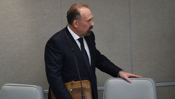 Министр строительства и жилищно-коммунального хозяйства РФ Михаил Мень. Архивное фото Министр строительства и жилищно-коммунального хозяйства РФ Михаил Мень. Архивное фото