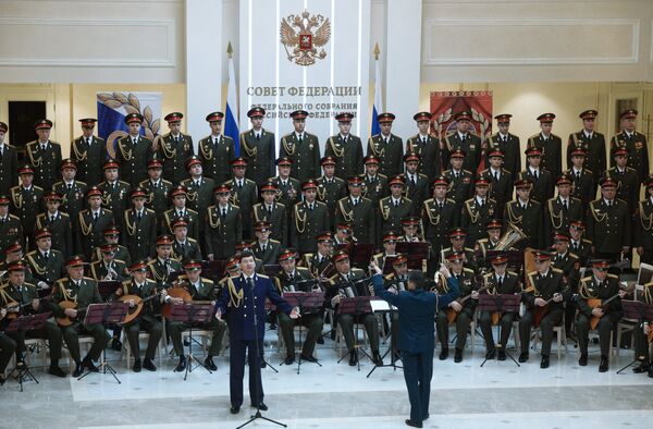 Академический Ансамбль песни и пляски Российской Армии имени А.В. Александрова выступает в Совете Федерации РФ Академический Ансамбль песни и пляски Российской Армии имени А.В. Александрова выступает в Совете Федерации РФ