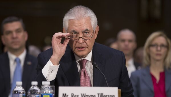 Кандидат на пост госсекретаря США Рекс Тиллерсон на сенатских слушаниях Кандидат на пост госсекретаря США Рекс Тиллерсон на сенатских слушаниях