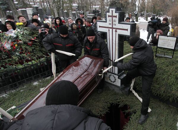 Церемония похорон оперной певицы Галины Вишневской Церемония похорон оперной певицы Галины Вишневской