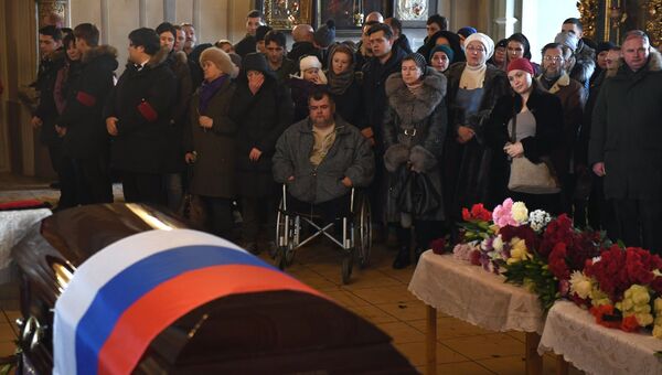 Прощание с погибшими при крушении самолета Ту-154 Прощание с погибшими при крушении самолета Ту-154