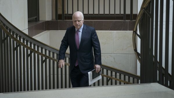 Американский сенатор Джон Маккейн Американский сенатор Джон Маккейн