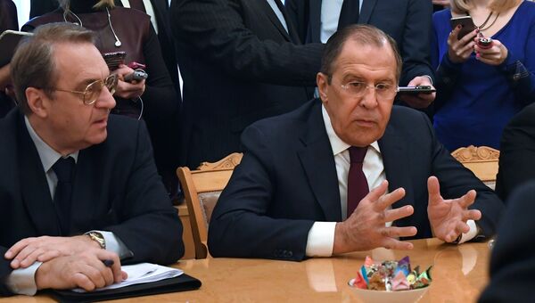 Министр иностранных дел РФ Сергей Лавров на встрече с представителями сирийской оппозиции. 27 января 2017 Министр иностранных дел РФ Сергей Лавров на встрече с представителями сирийской оппозиции. 27 января 2017