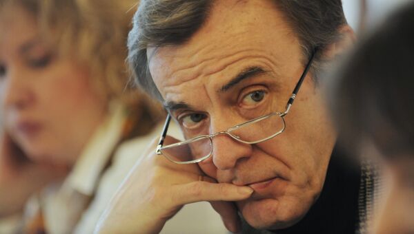 Президент Фестиваля Золотая Маска, народный артист России Георгий Тараторкин. Архивное фото Президент Фестиваля Золотая Маска, народный артист России Георгий Тараторкин. Архивное фото