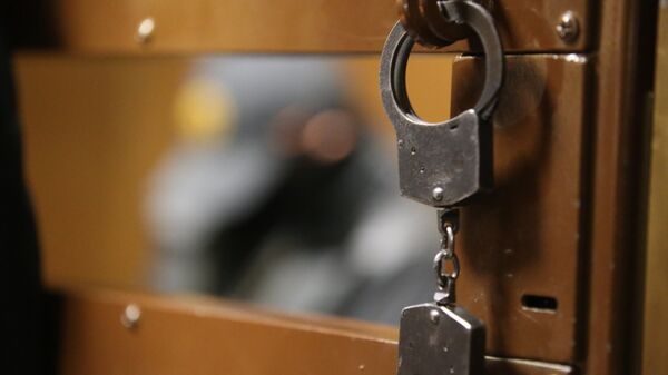 В Сочи арестовали примотанного скотчем к машине блогера