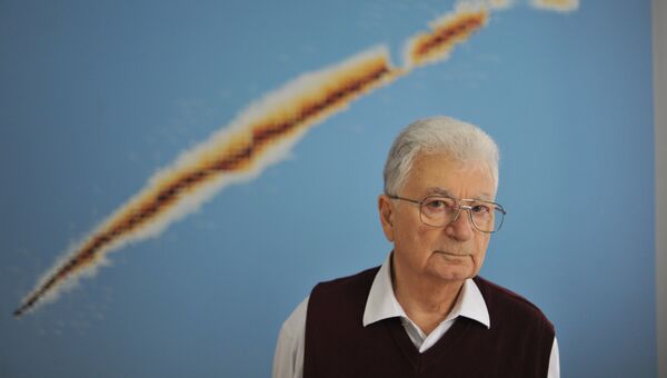 Юрий Оганесян, академик, научный руководитель лаборатории ядерных реакций имени Флёрова. Архивное фото Юрий Оганесян, академик, научный руководитель лаборатории ядерных реакций имени Флёрова. Архивное фото