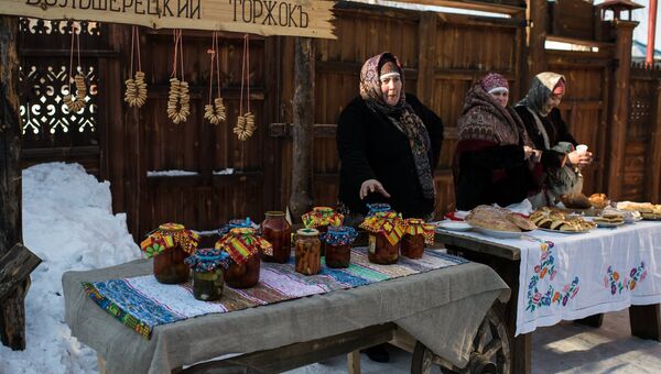 Празднование Масленицы в историко-культурном музее-заповеднике в поселке Большеречье в Омской области Празднование Масленицы в историко-культурном музее-заповеднике в поселке Большеречье в Омской области