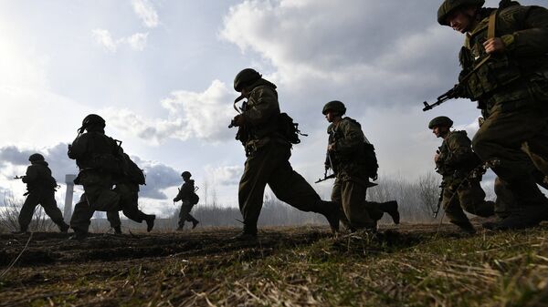 ВЦИОМ: россияне верят в способность армии защитить их от военной угрозы 