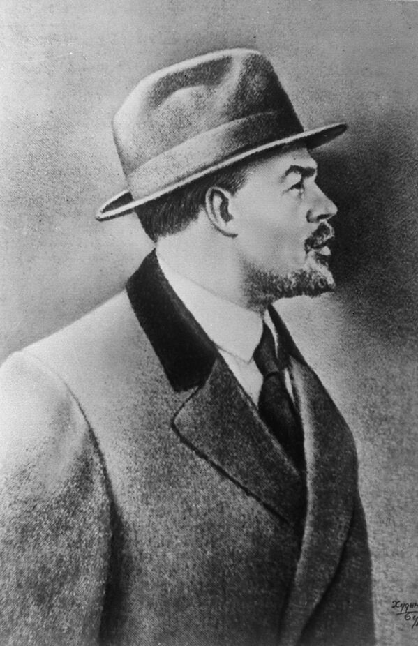 Владимир Ильич Ленин в Стокгольме. 1917 год Владимир Ильич Ленин в Стокгольме. 1917 год