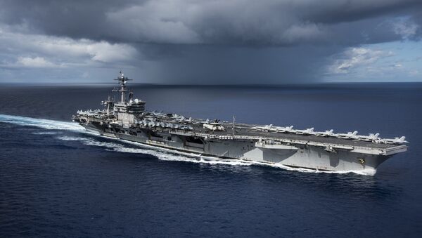 Авианосец ВМС США Карл Винсон. Архивное фото Авианосец ВМС США Карл Винсон. Архивное фото