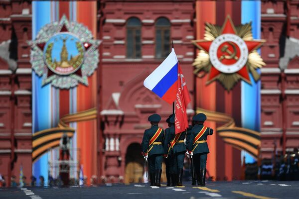 Генеральная репетиция военного парада, посвящённого 72-й годовщине Победы в ВОВ Генеральная репетиция военного парада, посвящённого 72-й годовщине Победы в ВОВ
