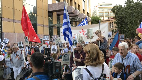 Бессмертный полк в Афинах Бессмертный полк в Афинах