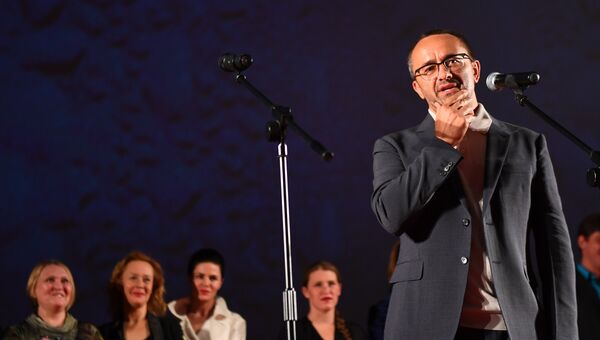 Режиссер Андрей Звягинцев на премьере своего фильма Нелюбовь Режиссер Андрей Звягинцев на премьере своего фильма Нелюбовь