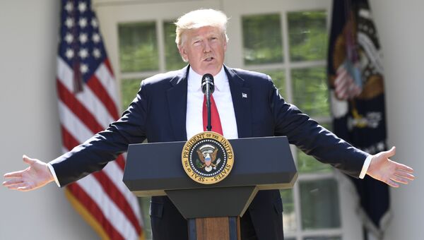 Президент США Дональд Трамп объявляет о решении выхода США из Парижского соглашения по климату Президент США Дональд Трамп объявляет о решении выхода США из Парижского соглашения по климату