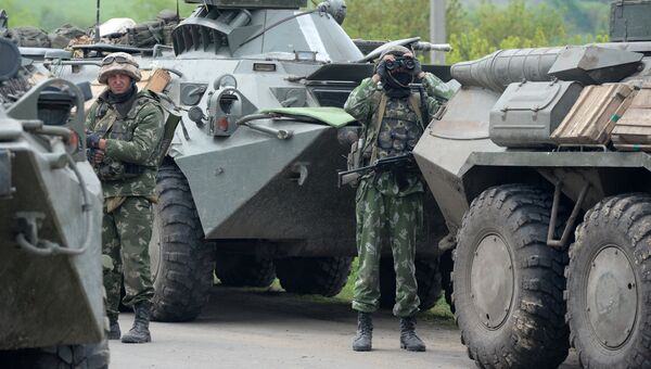 Украинские военные. Архивное фото Украинские военные. Архивное фото