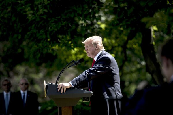 Президент США Дональд Трамп объявляет о решении выхода США из Парижского соглашения по климату Президент США Дональд Трамп объявляет о решении выхода США из Парижского соглашения по климату