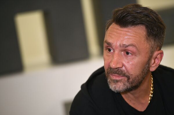 Лидер группы Ленинград Сергей Шнуров Лидер группы Ленинград Сергей Шнуров