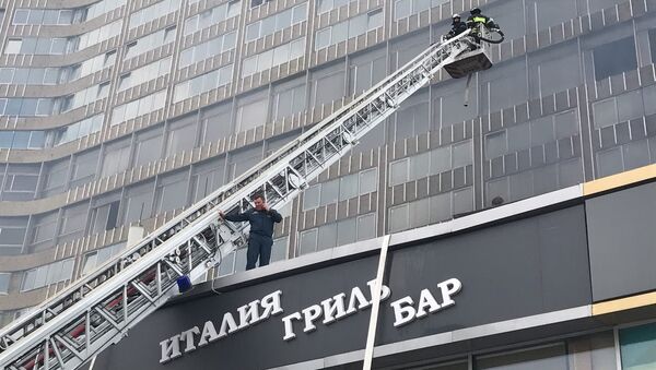 Пожар на улице Новый Арбат в Москве. 18 июля 2017 / Пожар на улице Новый Арбат в Москве. 18 июля 2017 /