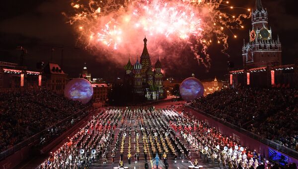 Торжественная церемония открытия X Международного военно-музыкального фестиваля Спасская башня в Москве Торжественная церемония открытия X Международного военно-музыкального фестиваля Спасская башня в Москве